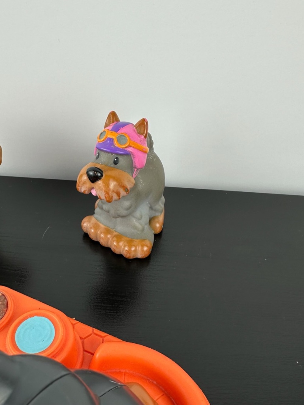 Fisher Price Little People Dog Food Bowl Bed Mat & 5 Dogs Figurines Figures - Picture 6 of 6